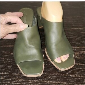 Jo Mercer Heels Slides Open Toe size 39 Green Leather US 8.5 To 9